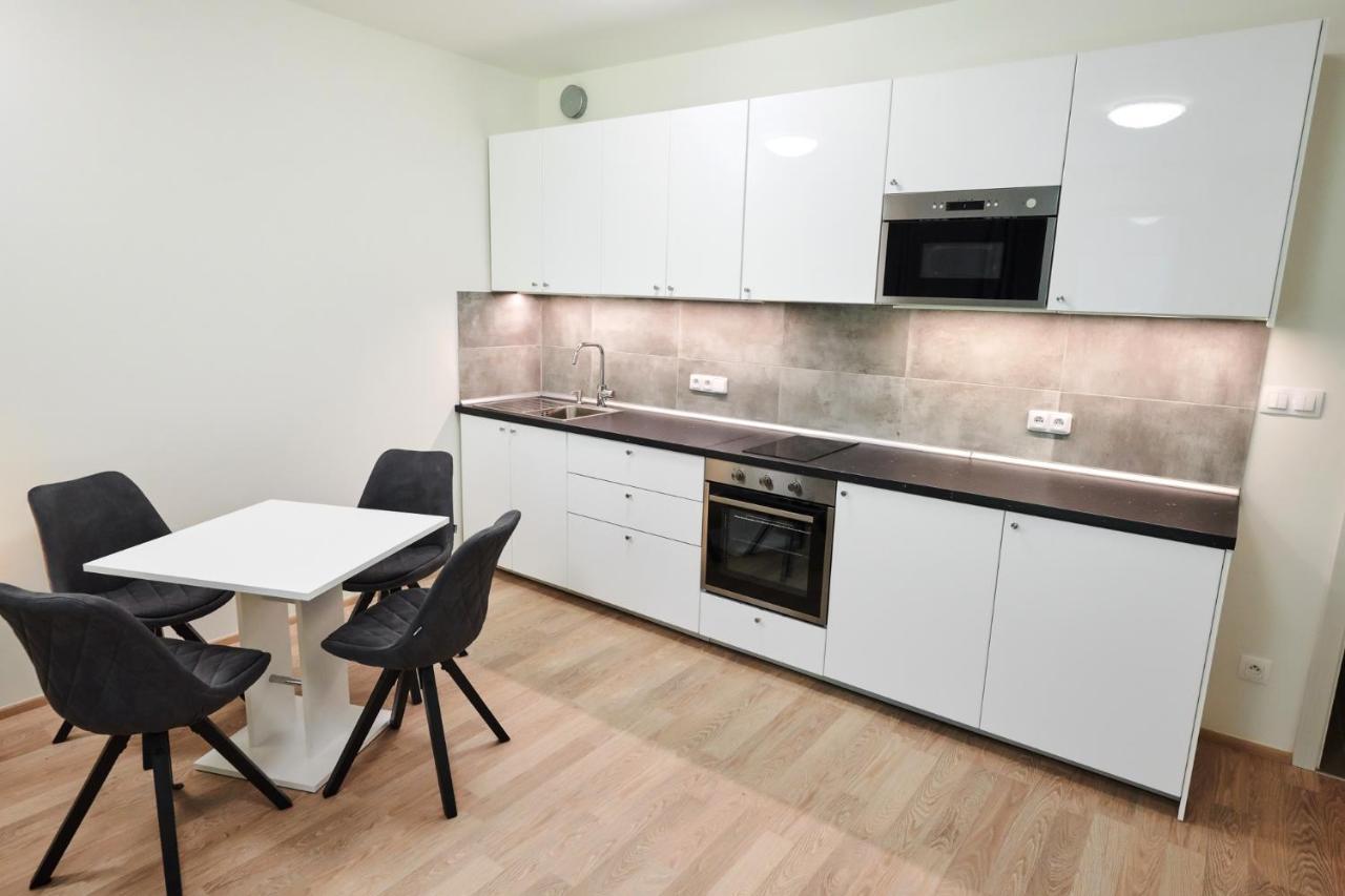 Residence Port Karolina براغ المظهر الخارجي الصورة