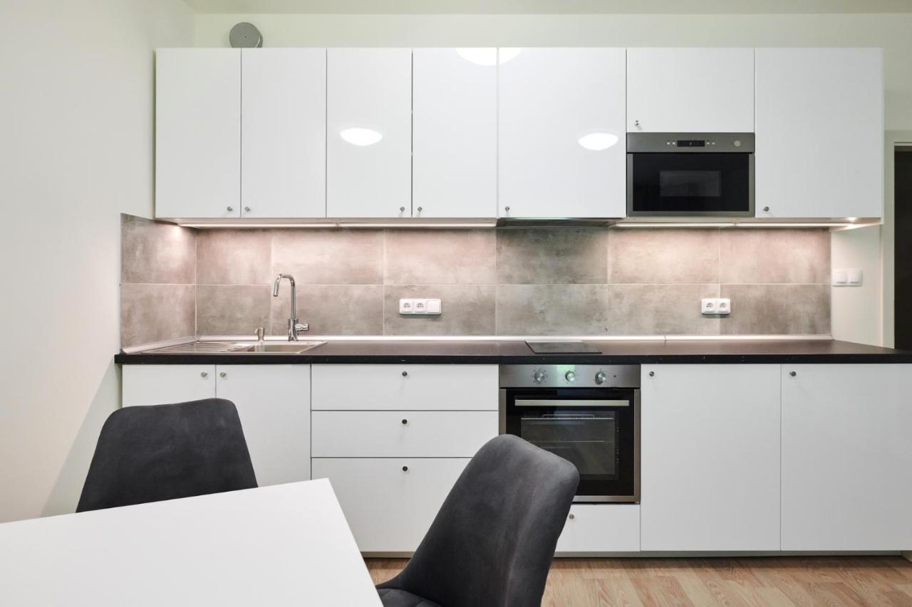 Residence Port Karolina براغ المظهر الخارجي الصورة