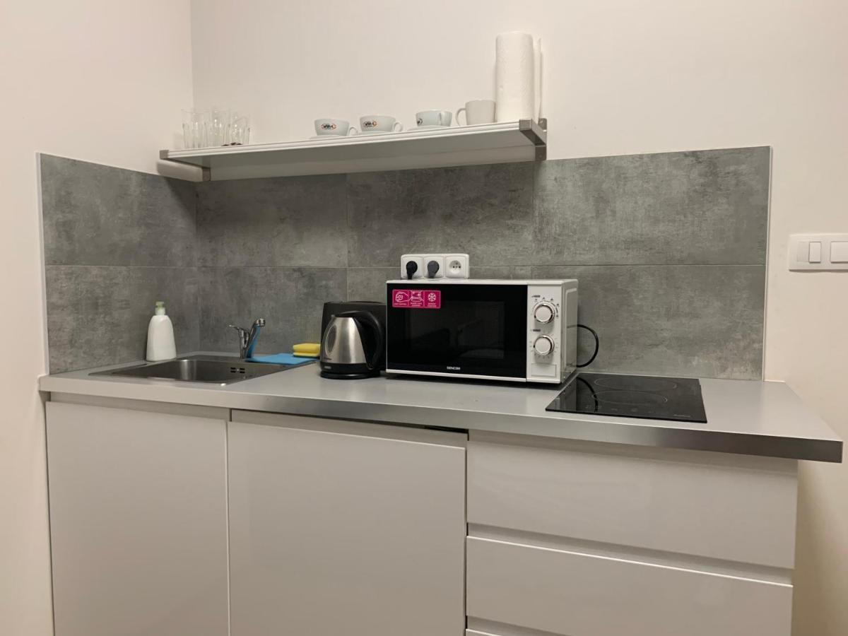 Residence Port Karolina براغ المظهر الخارجي الصورة