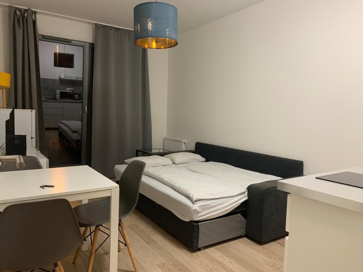 Residence Port Karolina براغ المظهر الخارجي الصورة