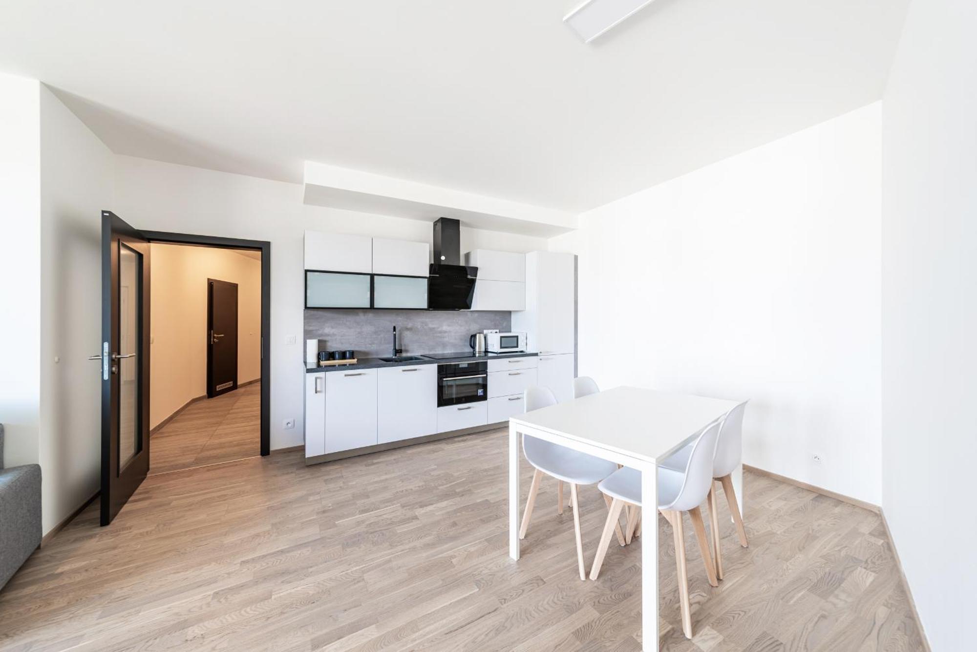 Residence Port Karolina براغ المظهر الخارجي الصورة
